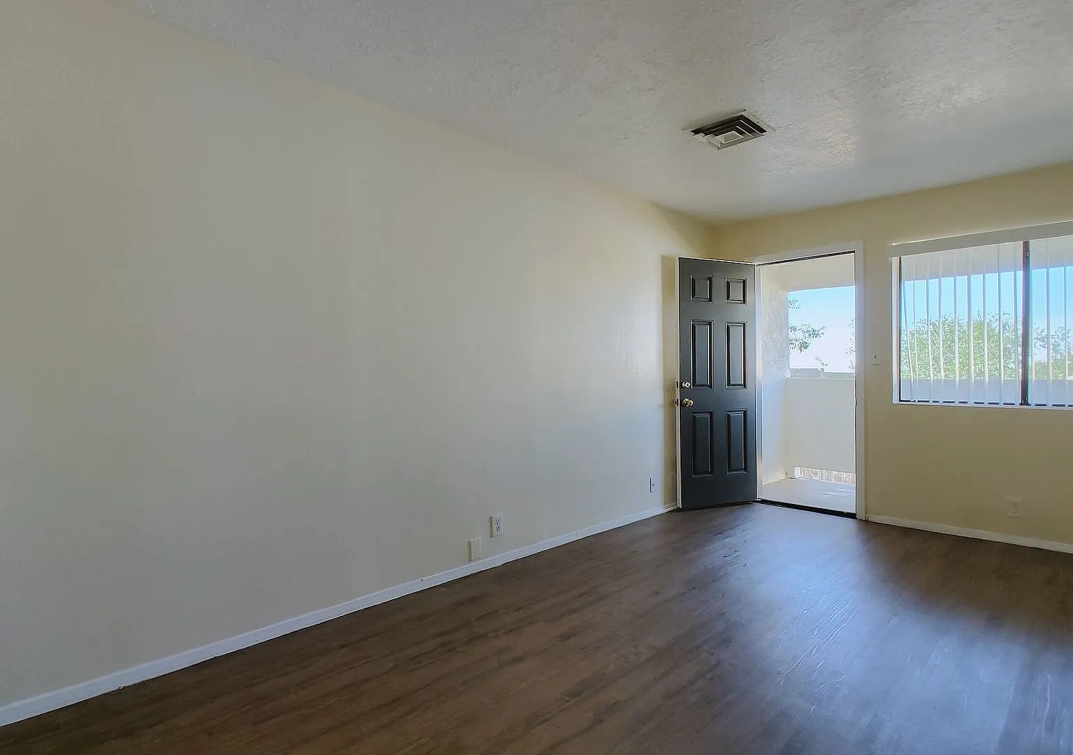Cloudview Terrace — Photo 2