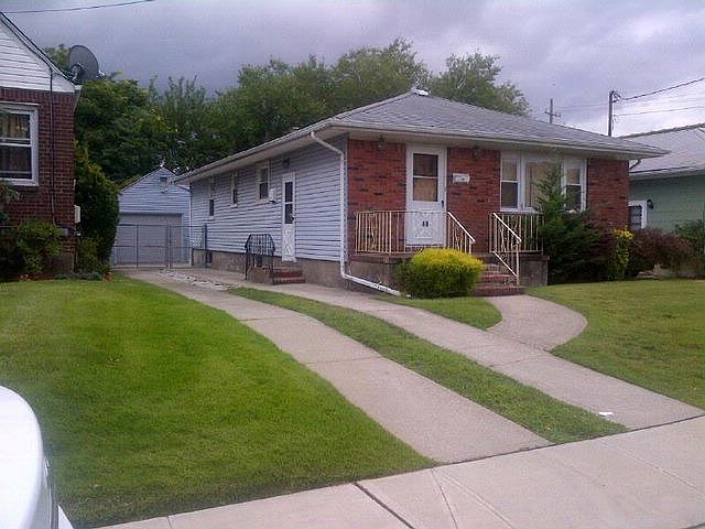 2nd image of 40 Felton Ave