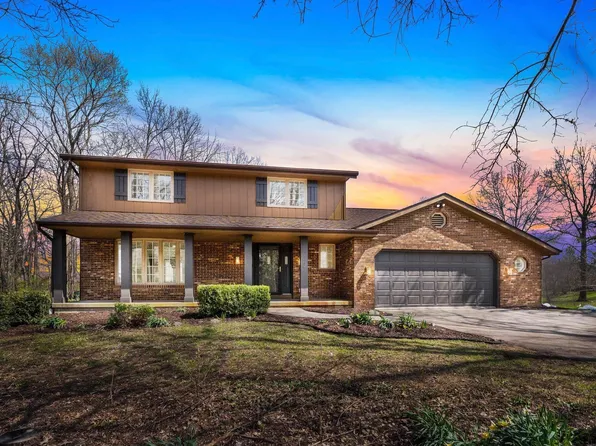 10614 Alderwood Ln, Fort Wayne, IN 46845