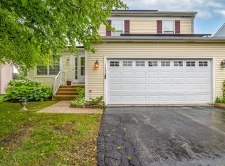 1308 Regency Ln, Lake Villa, IL 60046