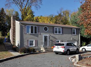 115 Curry Rd, Cranston, RI 02920