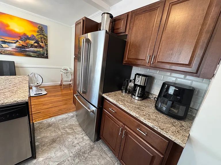 1157 Beacon St #3 — Photo 11