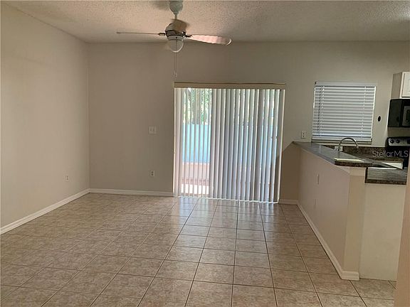 5th image of 1401 Lyonshire Dr