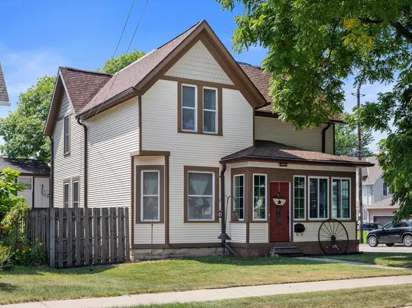 105 S Rural STREET, Hartford, WI 53027