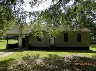 207 N Calhoun St, Plain Dealing, LA 71064