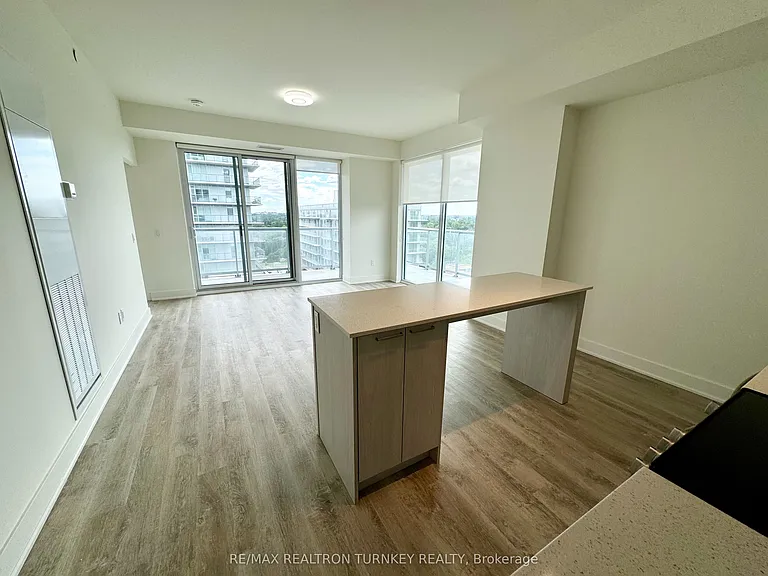 185 Deerfield Rd #903 — Photo 5