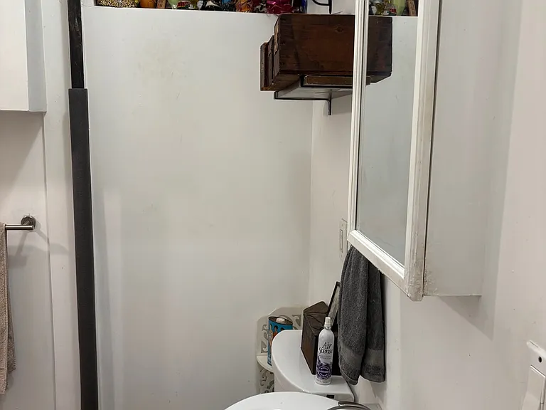 193 Webster St #B — Photo 16