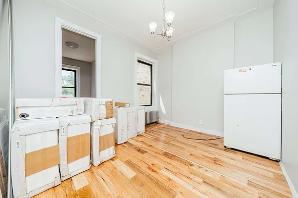 Rented by Nooklyn NYC LLC | media 10