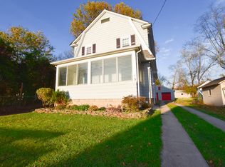 3 Ridgeway Ave, Oaklyn, NJ 08107