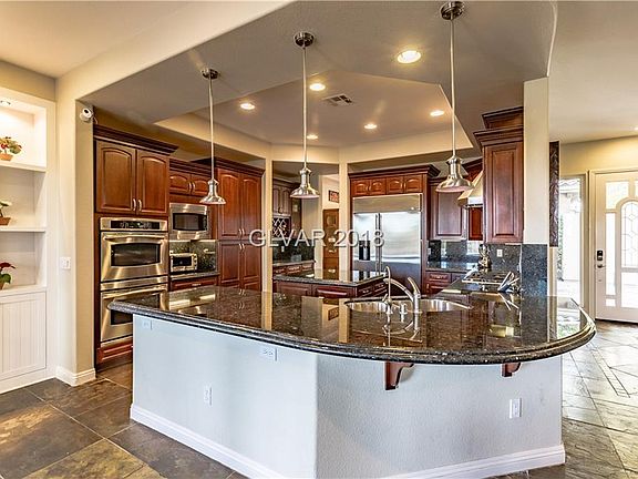 4th image of 2102 Country Cove Ct