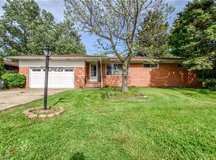 7815 Parmaview Ln, Parma, OH 44134