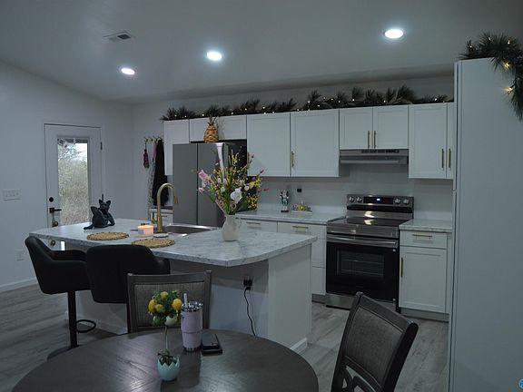 4th image of 1633 Pleasant Hill Church Rd