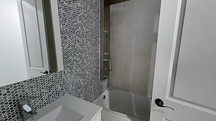 Rented by Compass | media 15