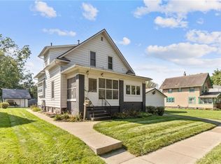 721 Sandahl Ave, Des Moines, IA 50316