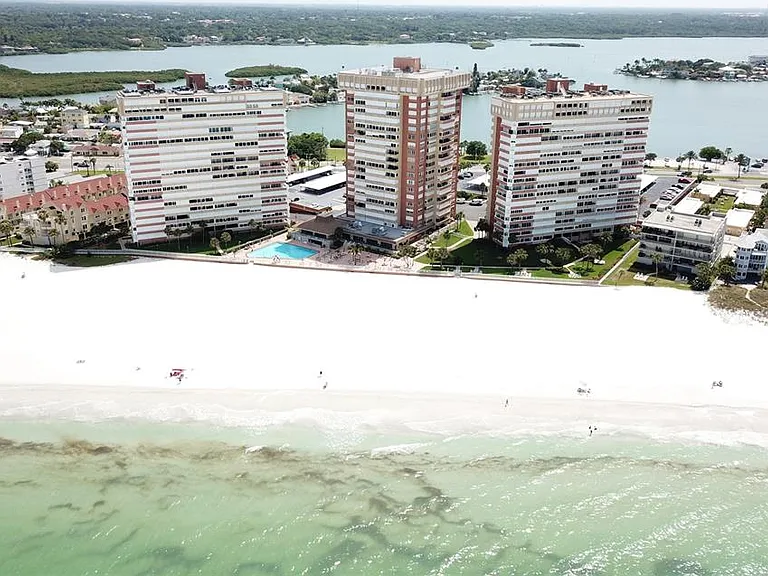17940 Gulf Blvd #6E — Photo 3