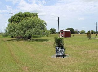 19 Indigo Dr, Palacios, TX 77465