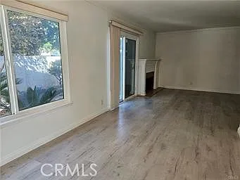 4 bed, 2.5 bath, 1992 sqft, $4,000 — Photo 4