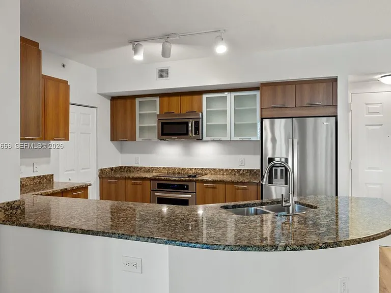 510 NW 84th Ave #230 — Photo 4