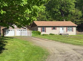 18 Ripple Lane, Rockingham, VT 05101