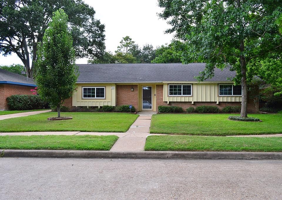 1st image of 5722 Cerritos Dr