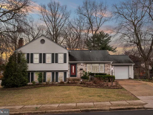 10009 Sudley Manor Dr, Manassas, VA 20109