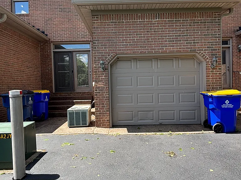 Spacious, 1 car garage.