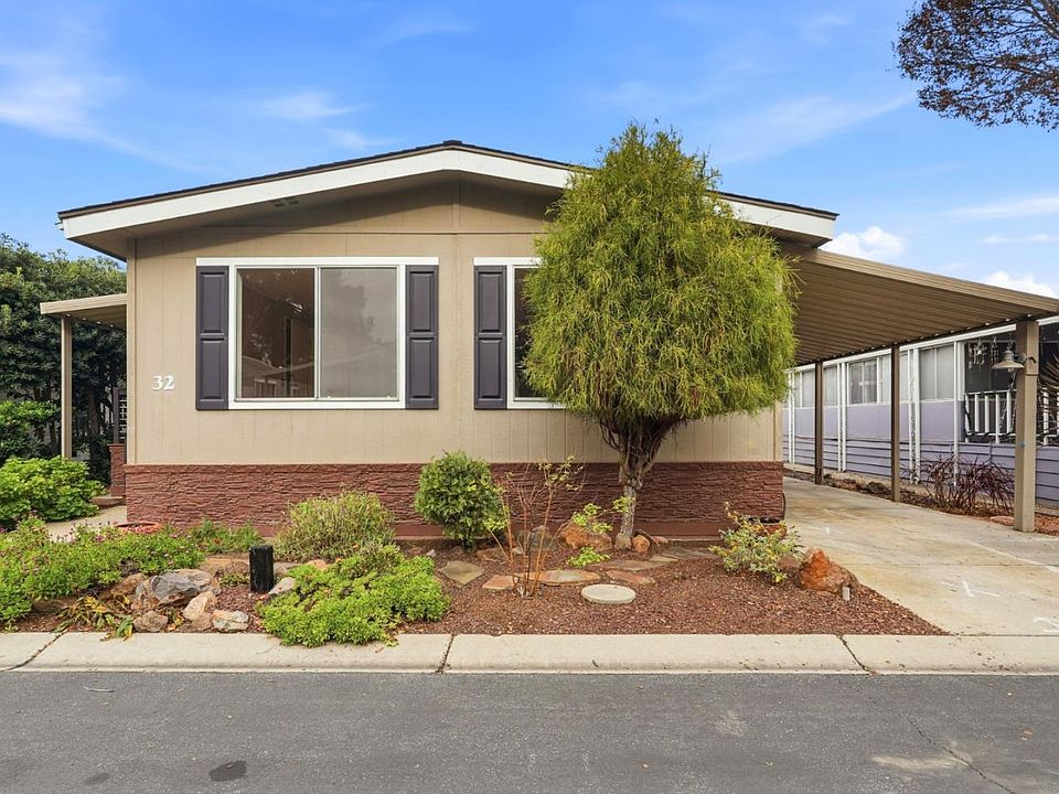 1st image of 32 Quail Hollow Dr #32