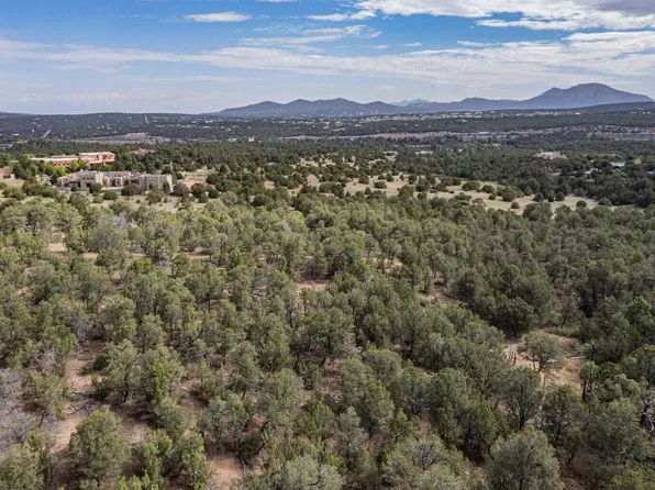 15 Soaring Hawk Ct, Tijeras, NM 87059