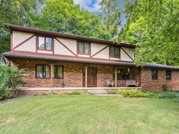 13898 Woodsedge Ct, Pickerington, OH 43147