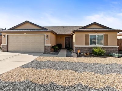 2287 W Dali Way, Hanford, CA, 93230