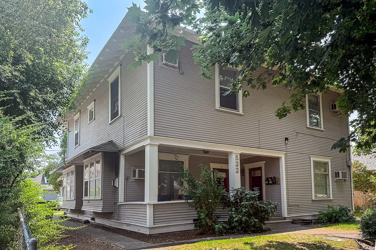 Building Photo - Sumach Street Five-Plex