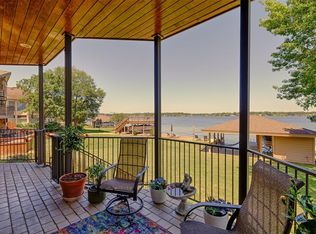 191 Lake View Cir, Montgomery, TX 77356