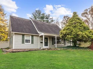 40 Innerhill Ln, Aberdeen, NJ 07747