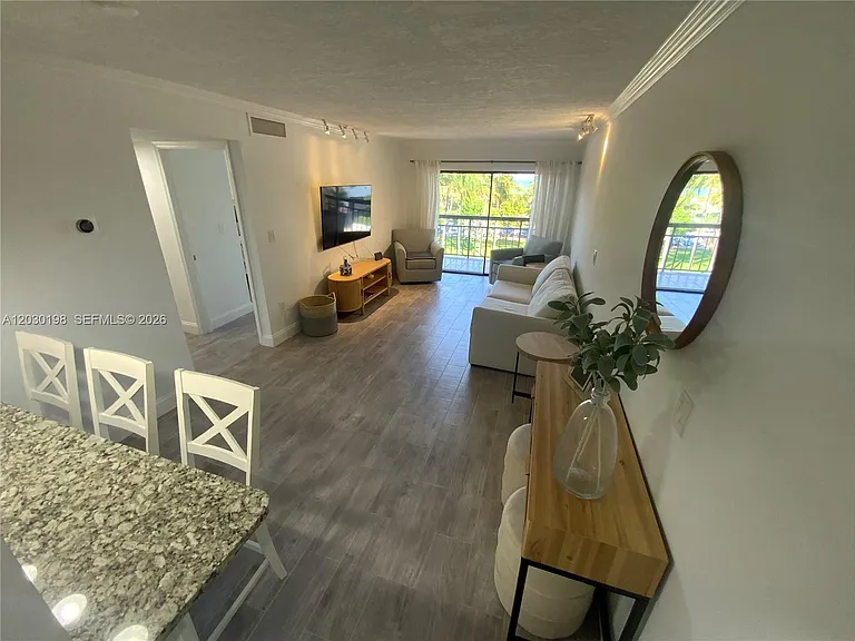 6444 Collins Ave #A6 — Photo 6