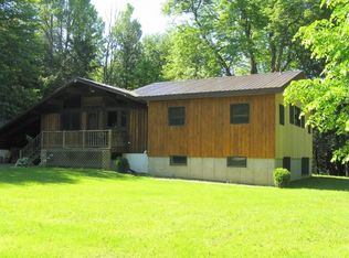 194 Stowebury Rd, Waterbury Center, VT 05677