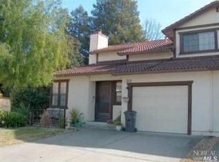 915 Hacienda Cir, Rohnert Park, CA 94928