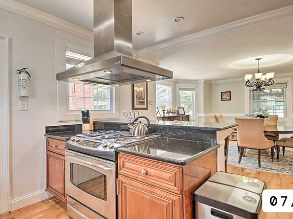 5th image of 1304 Van Buren St NW