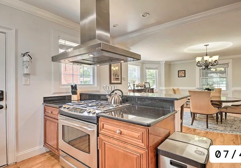 1304 Van Buren St NW — Photo 5