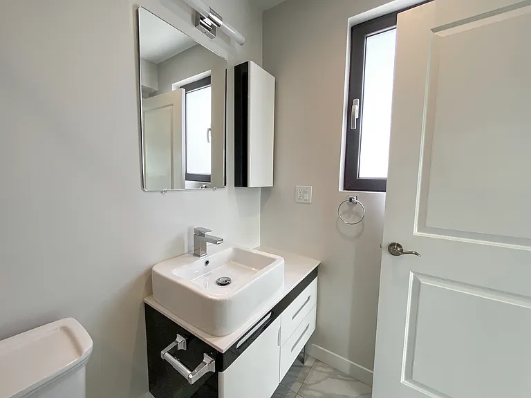 5107 Harold Way #1 — Photo 5