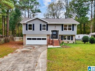 2116 Gaylewood Dr, Bessemer, AL 35022