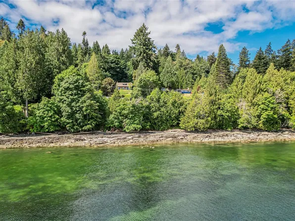 670 Walkers Hook Rd, Saltspring Island, BC V8K 1N6