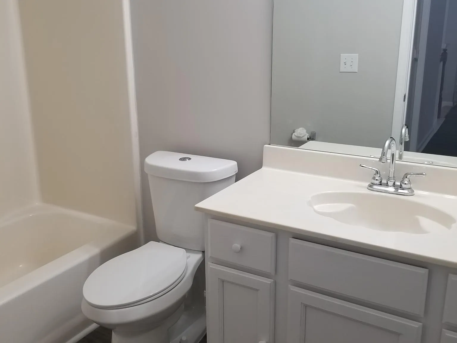 Stoneoak Cir, Lawrenceville — Photo 2