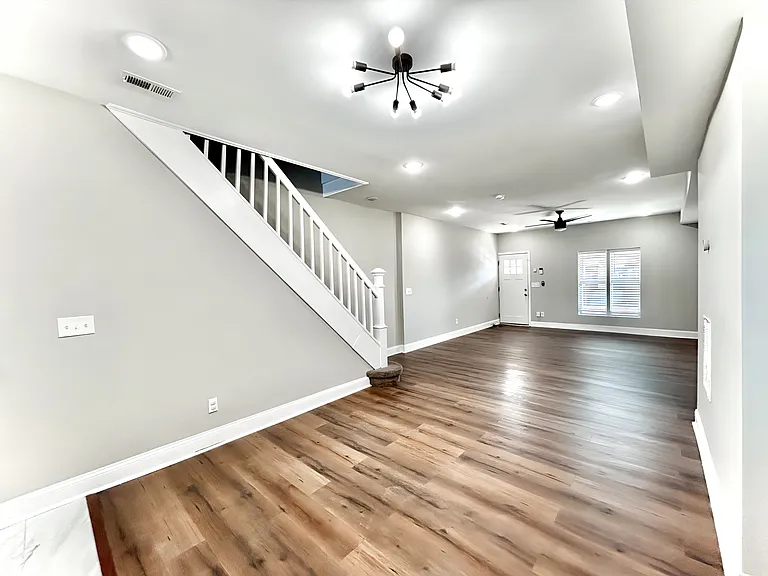 2328 Calverton Heights Ave — Photo 5
