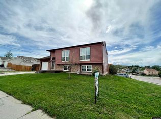 2402 Fairdale Ave, Casper, WY 82601