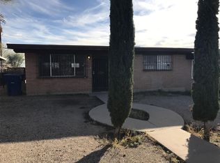 2621 S Lands End Rd, Tucson, AZ 85713