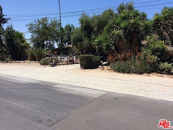 5th image of 1551 Arland Ave