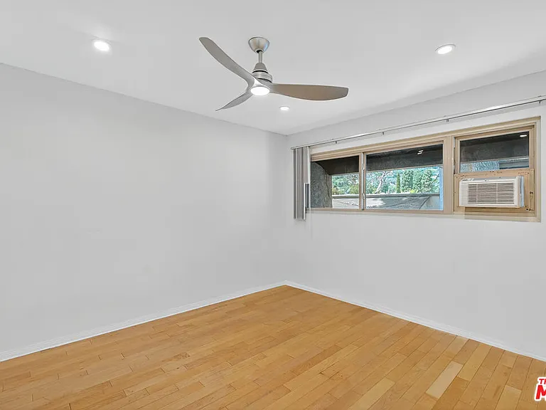 394 S Miraleste Dr #496 — Photo 27