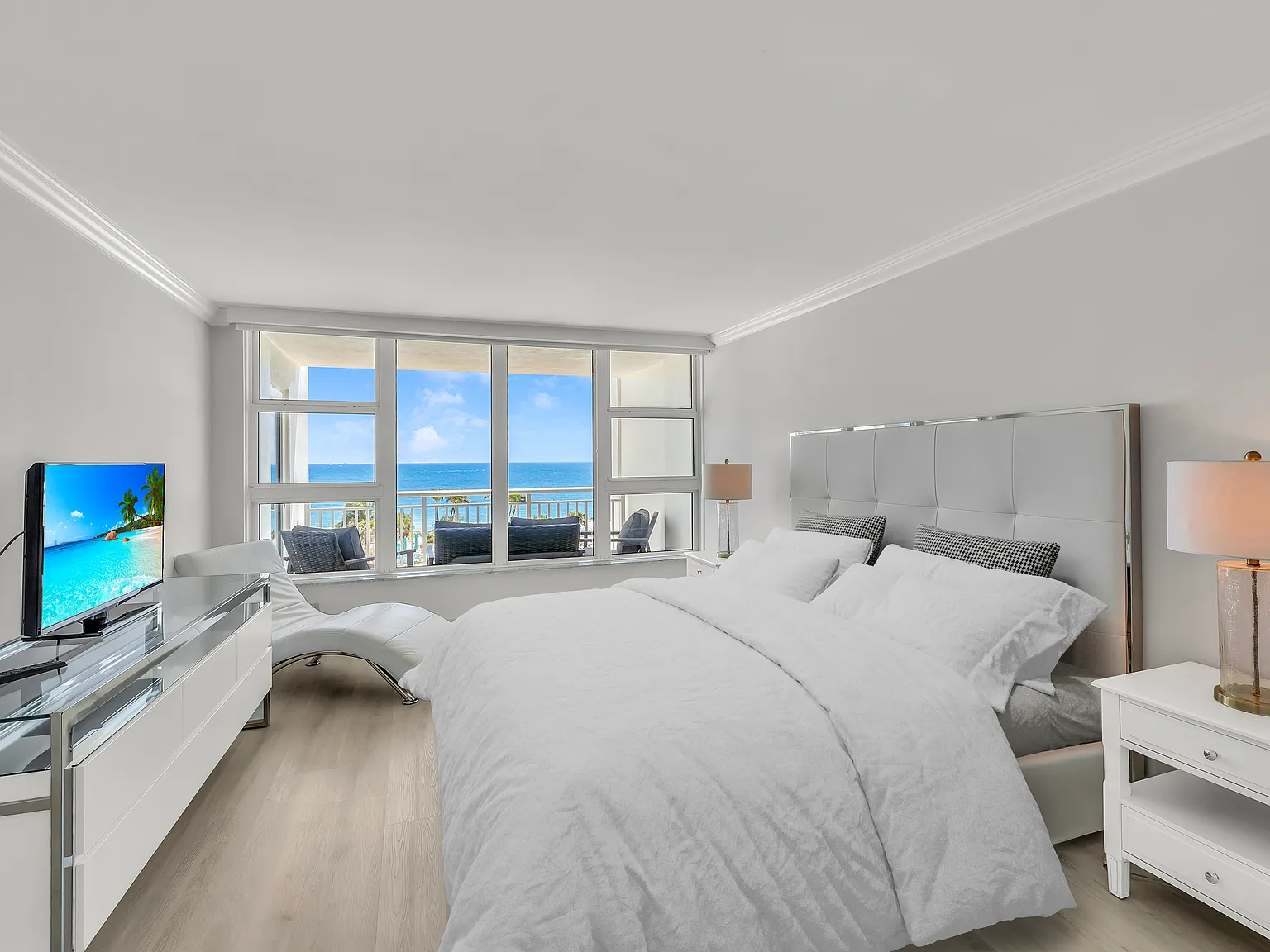 1 bed, 1116 sqft, $5,000 — Photo 3