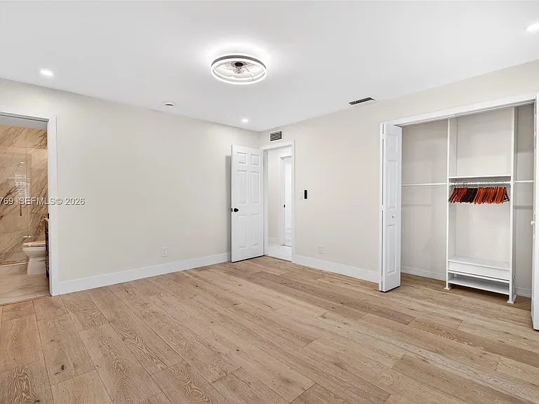 4010 NE 22nd Ave — Photo 23