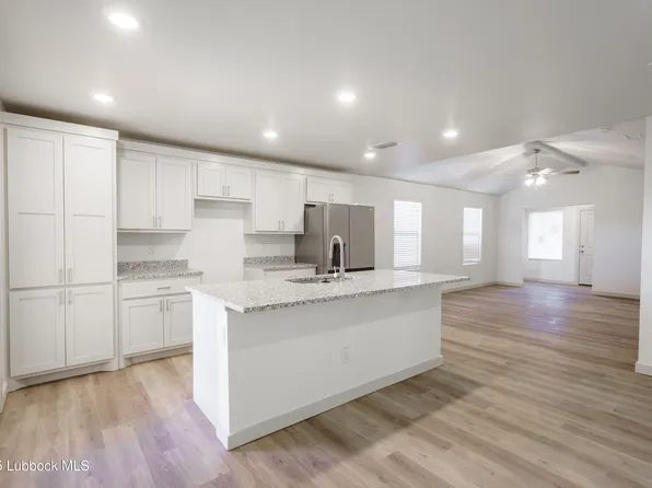 8011 Date Ave, Lubbock, TX 79404